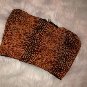 I.AM.GIA poisonous orange snake crop top